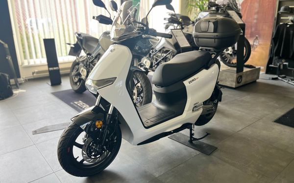 ZERO 26MY LS1 EU LI 3.7 Pearl White