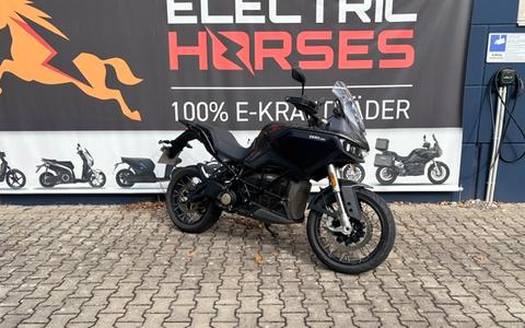 ZERO 24MY FST ADVENTURE DSR/X EU ZF17.3 TUNGSTEN