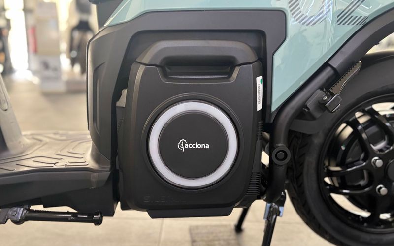 Silence S02 MY26 L1 Grey V4.4 5.6 kWh