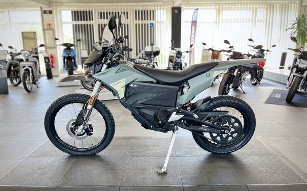ZERO 24MY XMX FX EU INTEGR ZF 7.2 Slate-Green