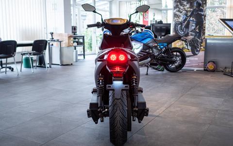 RAY RAY 7.7 Standard, 1,8 kW Charger