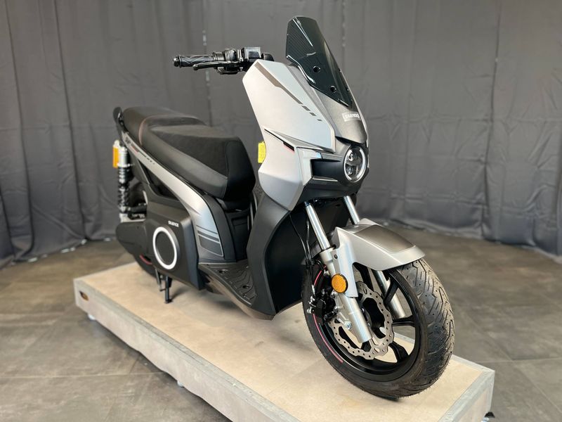 Silence S01 Plus - 5,6 kWH Akku herausnehmbar