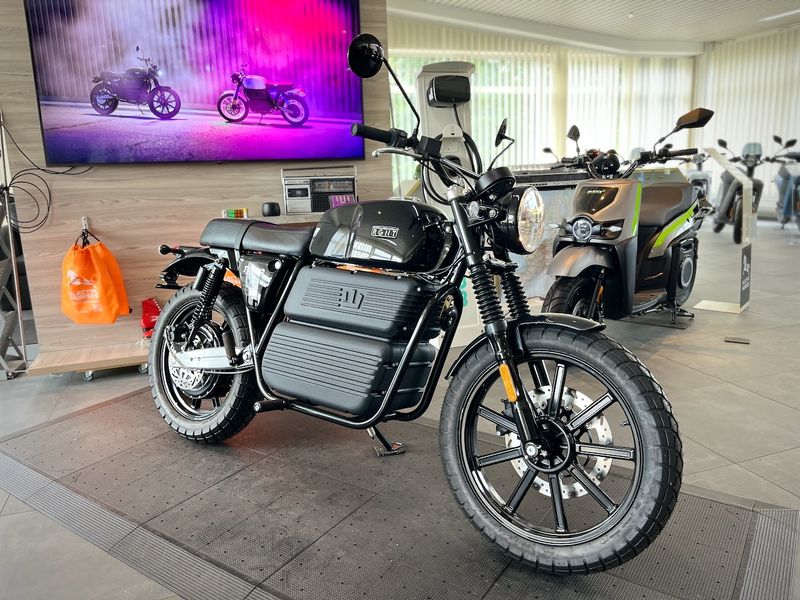 TURBO (2025) Black Thunder, L3e-A1 11KW / B196